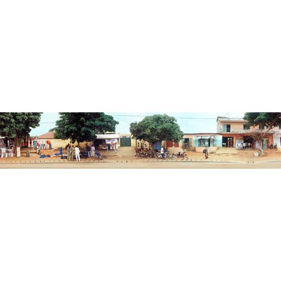 Romuald Hazoumè, ARTicle 14, Débrouilles-toi, toi-même! (Version 1, Photo 2), 2005,  RH063