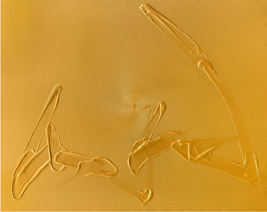 Tian Wei, Gold, 2017. Iridescent acrylic on canvas, 174 x 220 cm. Tian Wei, Gold, 2017. Iridescent acrylic on canvas, 174 x 220 cm.