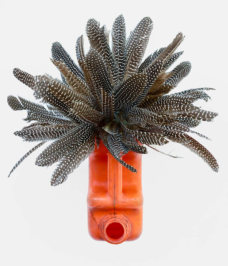 Romuald Hazoumè, Pintade, 2022. Found objects, 45 x 43 x 35 cm. Romuald Hazoumè, Pintade, 2022. Found objects, 45 x 43 x 35 cm.