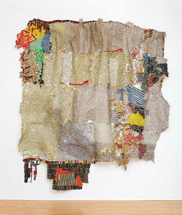 El Anatsui, Profile, 2023.Aluminium and copper wire, 305 x 265 cm. 