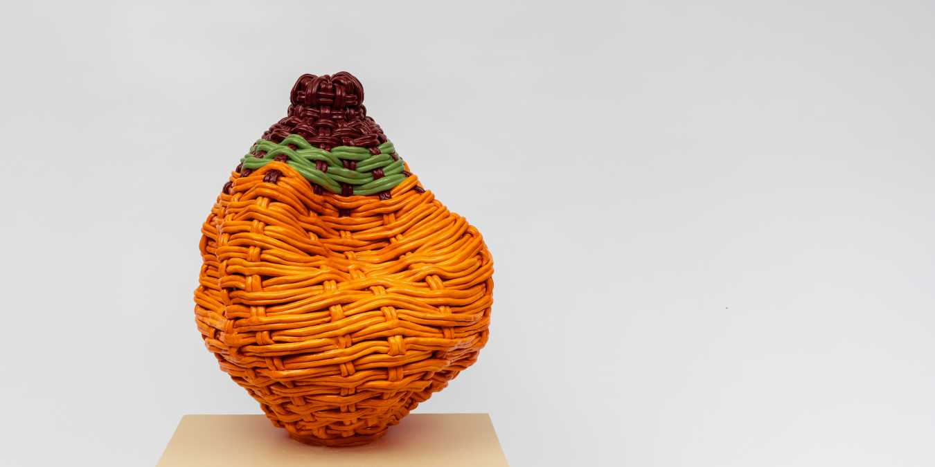 Xanthe Somers, Weaver's Woe, 2024. Glazed stoneware, 57 × 50 × 50 cm.