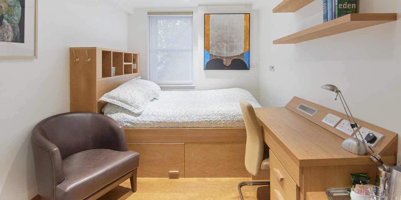 ROOMS 2/3/4(Room 4 pictured)