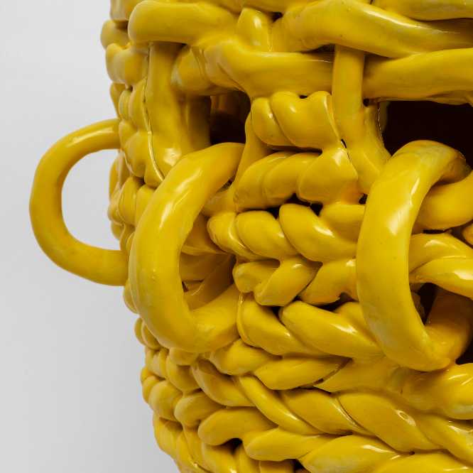 Xanthe Somers, In the Fray (detail), 2024. Glazed stoneware, 57 × 50 × 50 cm.